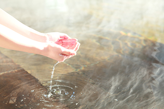 新泉の湯